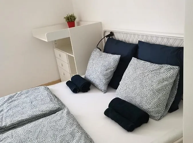 Corso Home, * كيستاي