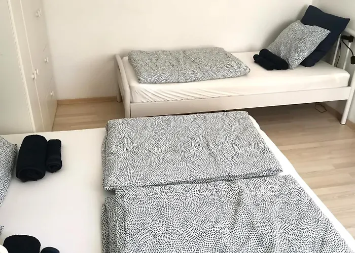 Corso Home, * كيستاي